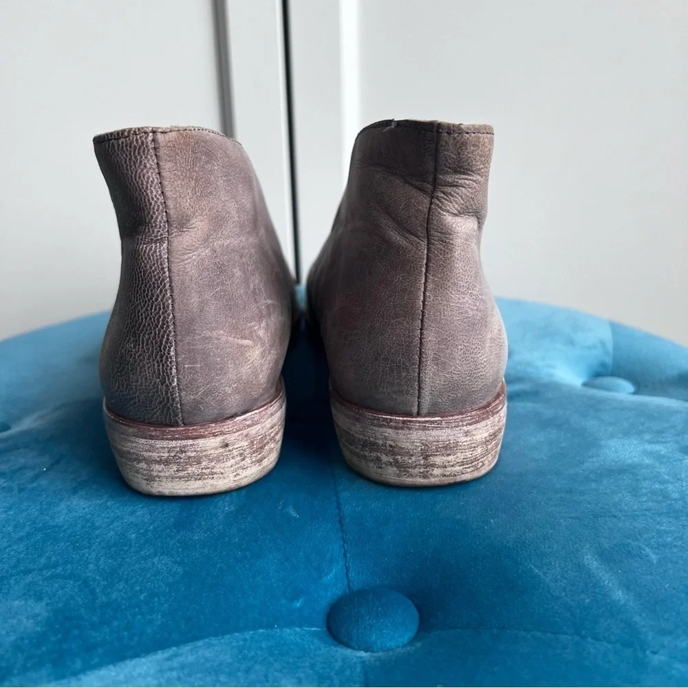 Free People Royale Flat Taupe Brown Leather Slip On Made Spain Sz 37 US 7